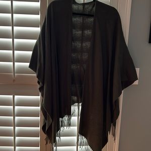 Women's shawl